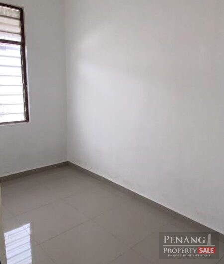 Taman Merak, Simpang Ampat