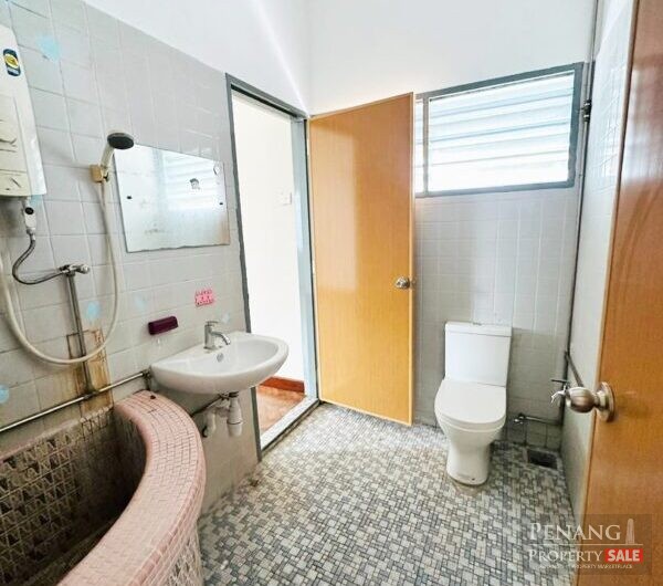 Bungalow 2 Storey Jalan Boundary Air Itam Newly Furbished Painted