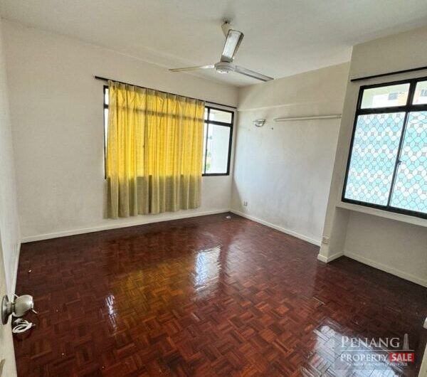 Freehold! Lavinia Apartment with 1 Carpark 1100sf, Low Density & Well Maintained