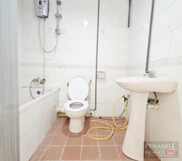 Most Value Buy! Villa Emas With 1 Carpark