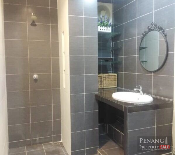 Leasehold, Renovated Palm Court at Tanjung Tokong