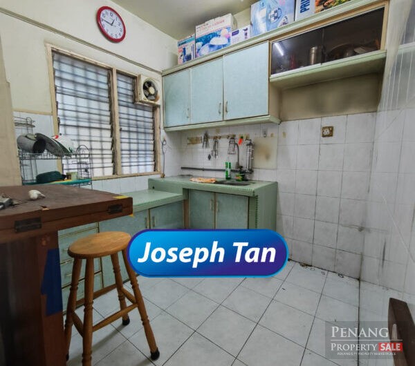 BEST DEAL! EASTERN COURT Apartment Partially Furnished, Jelutong