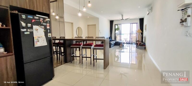 Fully Renovated Senzville with 2 Carparks and Freehold