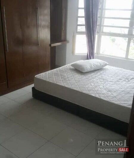 2 Carparks! Value Buy! Gold Coast Condo with Seaview