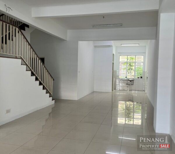 3 Sty Terrace | Lintang Penawar Jelutong  | 6 bedrooms 3600sf