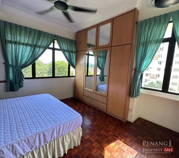 Lavinia Condo at Sungai Nibong , Near Queensbay