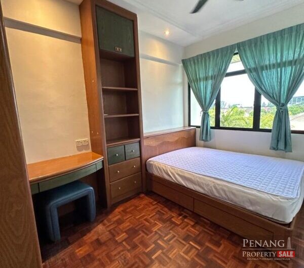 Lavinia Condo at Sungai Nibong , Near Queensbay