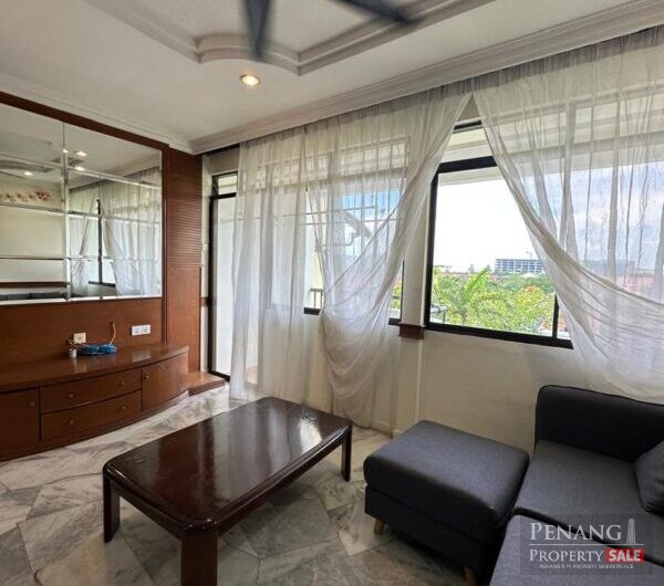 Lavinia Condo at Sungai Nibong , Near Queensbay