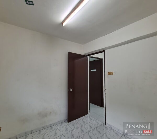 Krystal Heights Greenlane Flat Near Penang Bridge, e Gate, Lam Wah Ee For Rent 青草巷二房公寓出租
