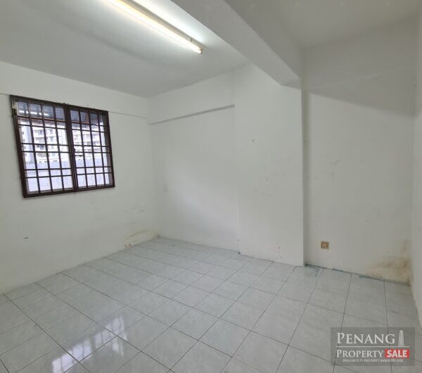 Krystal Heights Greenlane Flat Near Penang Bridge, e Gate, Lam Wah Ee For Rent 青草巷二房公寓出租
