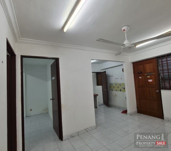 Krystal Heights Greenlane Flat Near Penang Bridge, e Gate, Lam Wah Ee For Rent 青草巷二房公寓出租