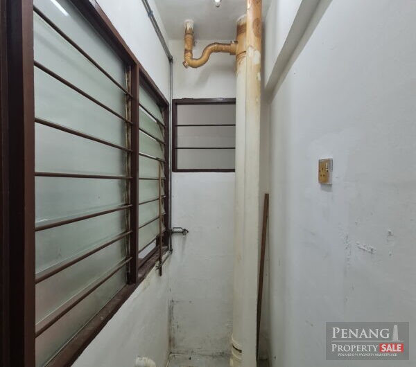 Krystal Heights Greenlane Flat Near Penang Bridge, e Gate, Lam Wah Ee For Rent 青草巷二房公寓出租
