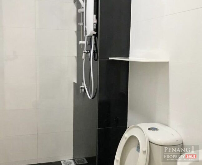 Worth Buy! Freehold The Clovers with 2 Carparks