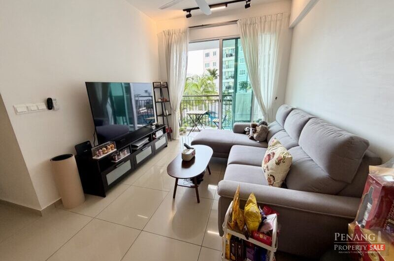 Freehold and Renovated Havana Beach with 2 Carparks