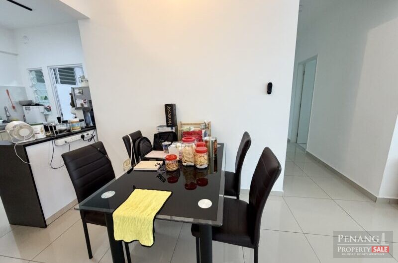 Freehold and Renovated Havana Beach with 2 Carparks