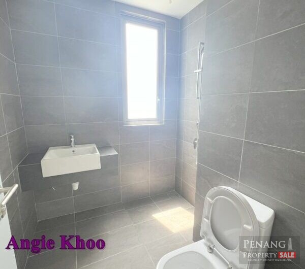 Triuni Residence Corner Unit [KEY WITH ME] 1302sqft 3 CAR PARK Gelugor