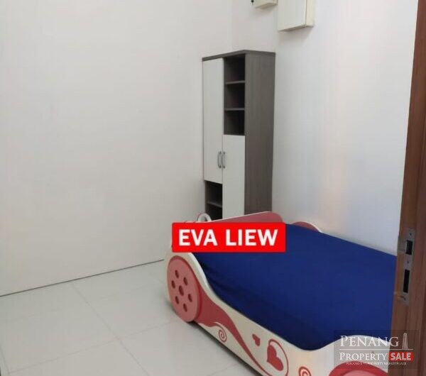 Central Park  Jelutong 2600sf Renovated & Furnished 2 car parks
