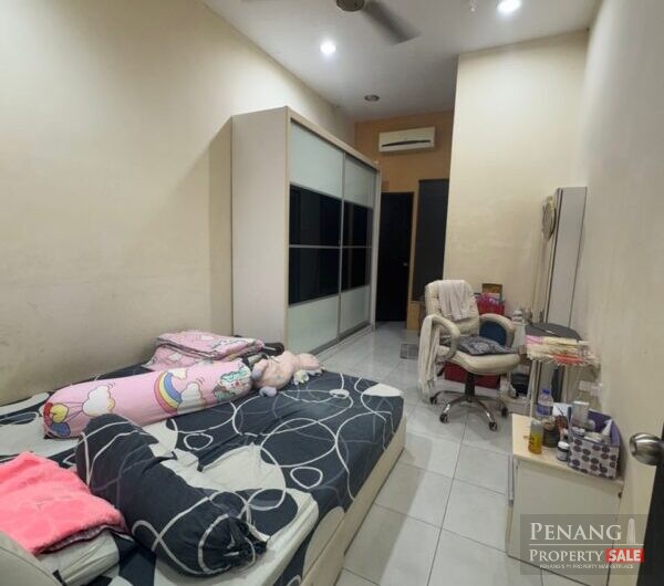 (FULLY RENOVATED / FULLY FURNISHED) Double Storey Landed @ Juru Heights