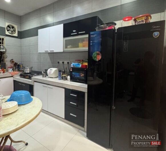 (FULLY RENOVATED / FULLY FURNISHED) Double Storey Landed @ Juru Heights