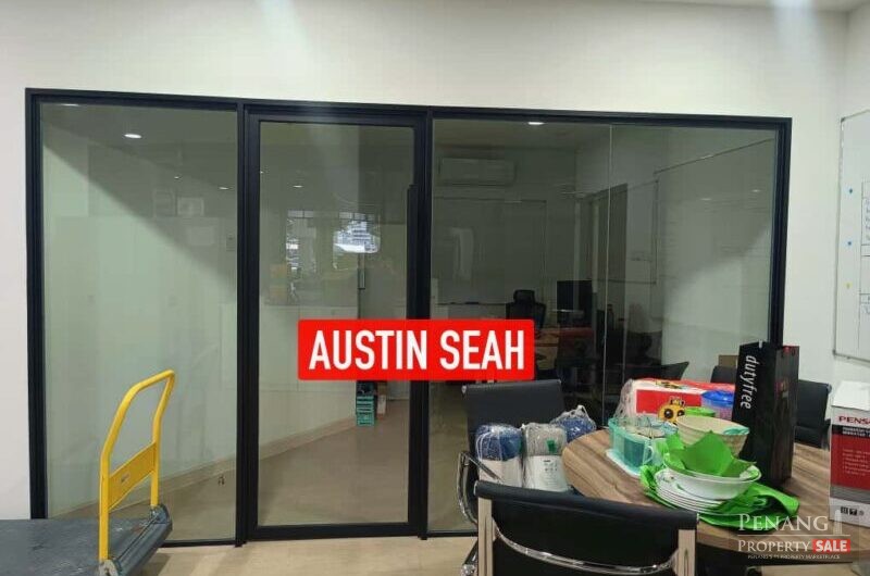 SETIA OFFICE SPACE FURNISHED & RENOVATED For RENT. GOT SEASON CARPARK