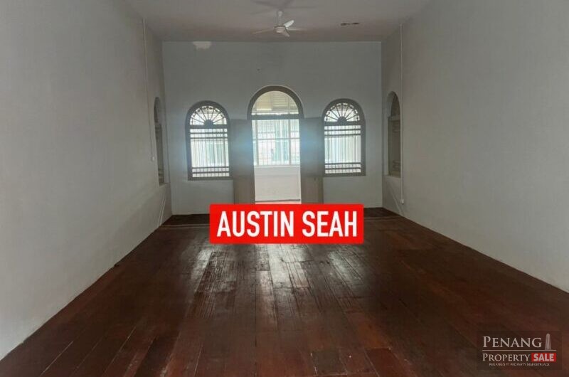 LEBUH ACHEH ADJOINING SHOPHOUSE For SALE, TENANTED, TOURIST SPOT