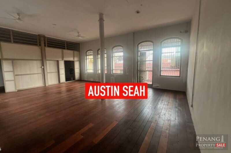 LEBUH ACHEH ADJOINING SHOPHOUSE For SALE, TENANTED, TOURIST SPOT