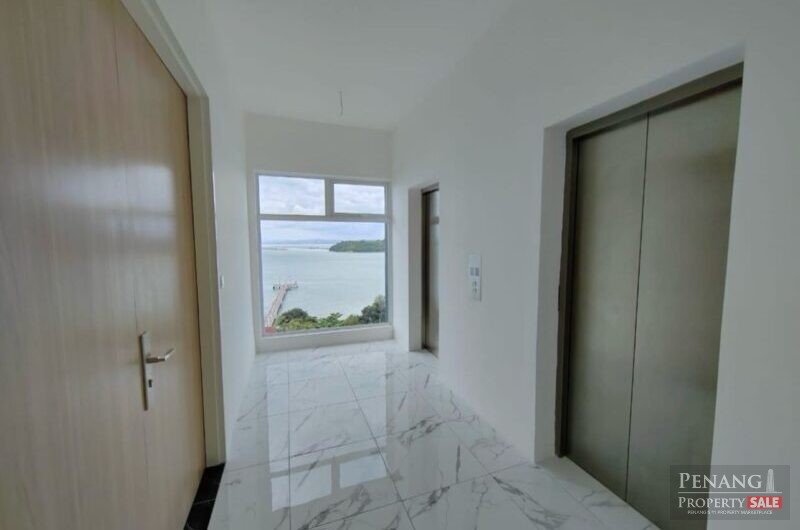 Quaywest Residence @ Seaview Queensbay Area For Sale 1310sqft Original Units with Private Lift