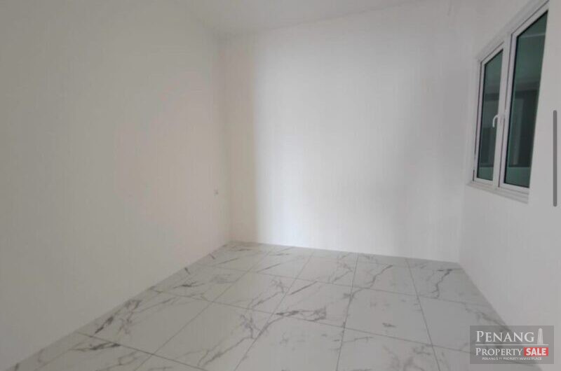 Quaywest Residence @ Seaview Queensbay Area For Sale 1310sqft Original Units with Private Lift