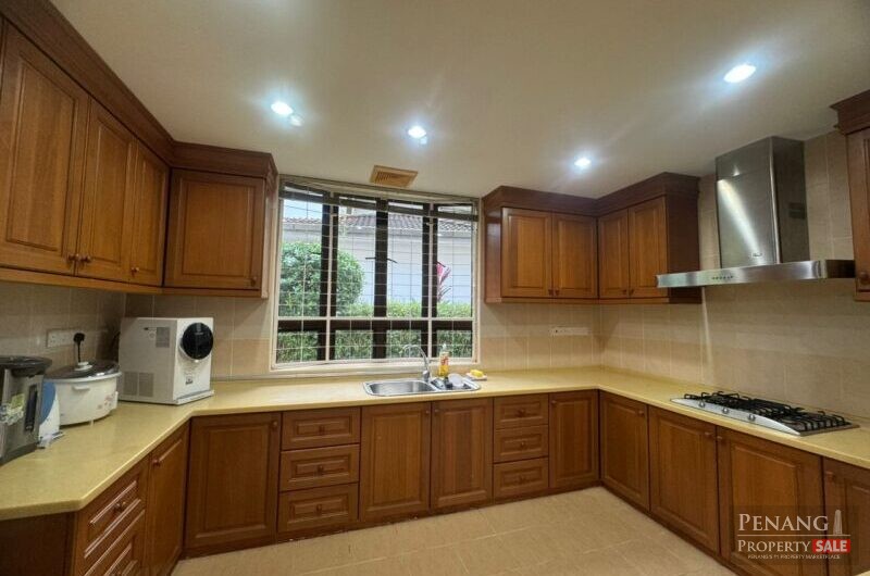 Batu Feringghi Double Storey Bungalow