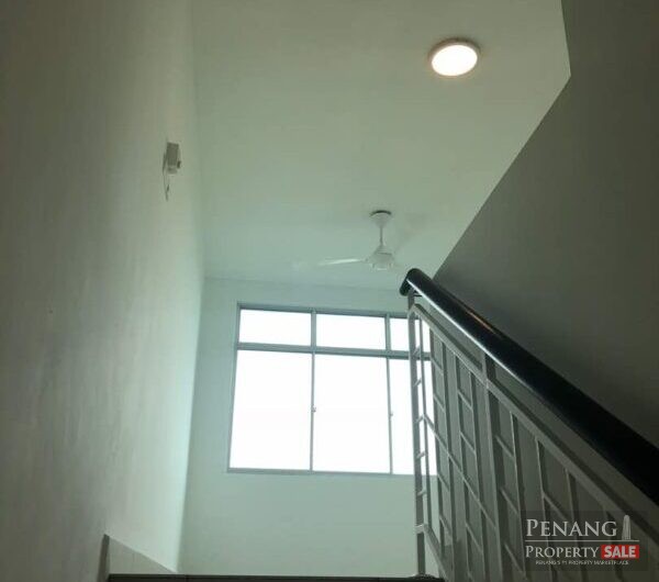 Oasis Residence Triple Storey Semi-D, Relau