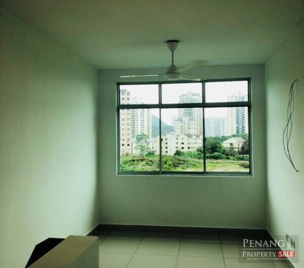 Oasis Residence Triple Storey Semi-D, Relau