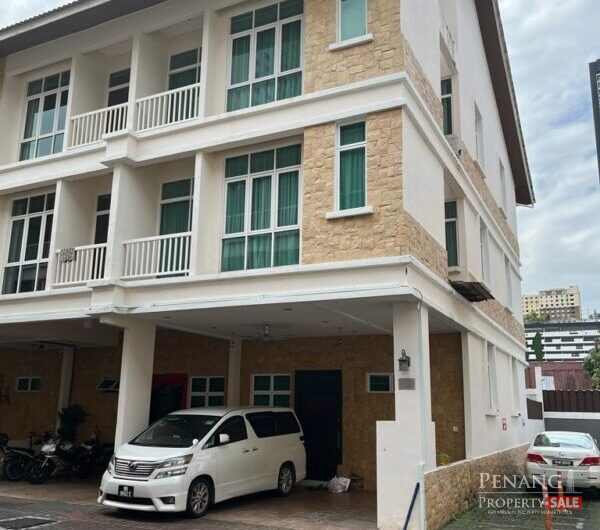 Richmont Residence Triple Storey Terrace, Jelutong