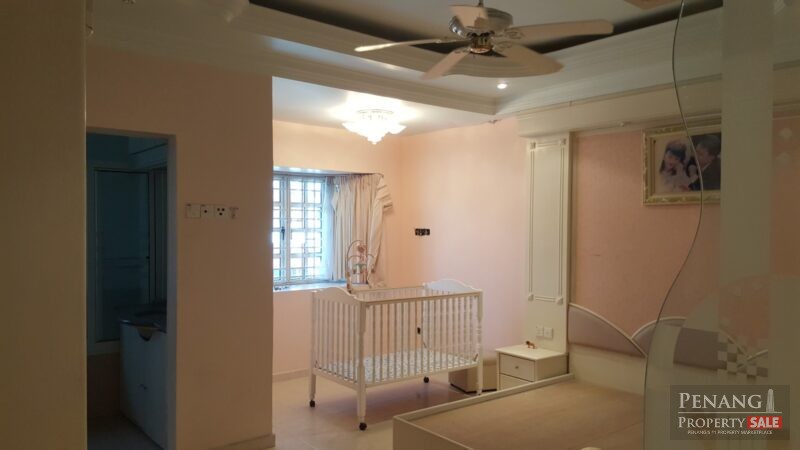 3 Storey with Rooftop Terrace, Sungai Ara