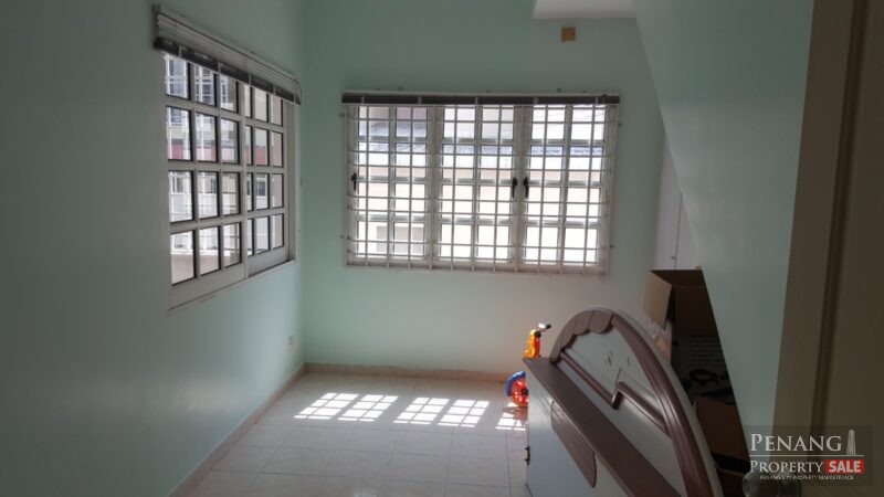 3 Storey with Rooftop Terrace, Sungai Ara
