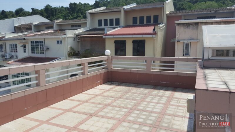 3 Storey with Rooftop Terrace, Sungai Ara