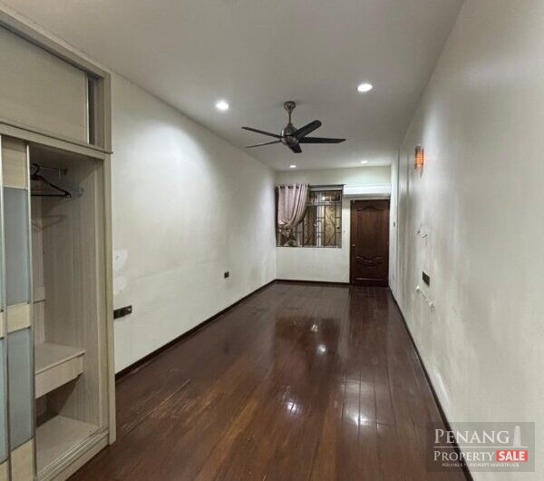 Double Storey Terrace, Greenlane, Commercial Use