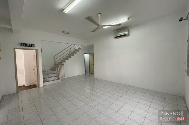 Batu Maung Double Storey Terrace, Facing Maidroad, Commercial Use