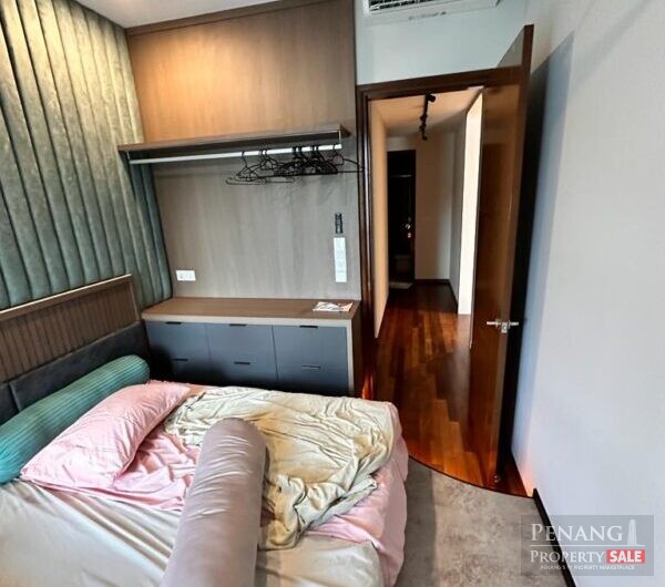 Queens Waterfront, Queensbay, Bayan Lepas