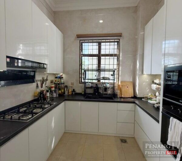 D Residence Bungalow, Bayan Mutiara, Queensbay Area