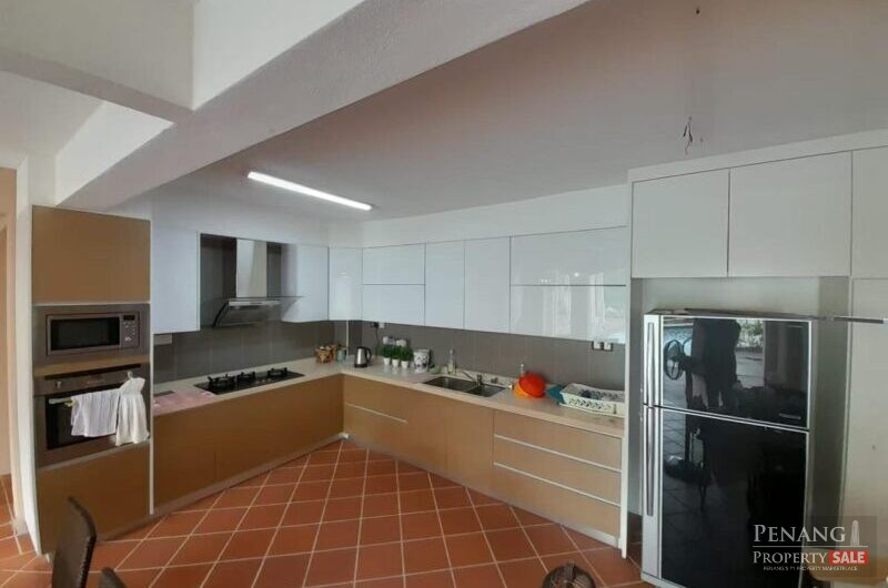 Moonlight Bay 4 Storey Villa, Batu Ferringhi