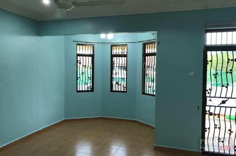 Jalan Tingkat Batu Double Storey Terrace, Teluk Kumbar