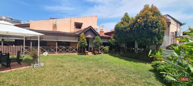 Lintang Sungai Ara 1.5 Storey Terrace Corner, Bayan Lepas