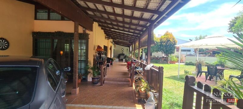 Lintang Sungai Ara 1.5 Storey Terrace Corner, Bayan Lepas