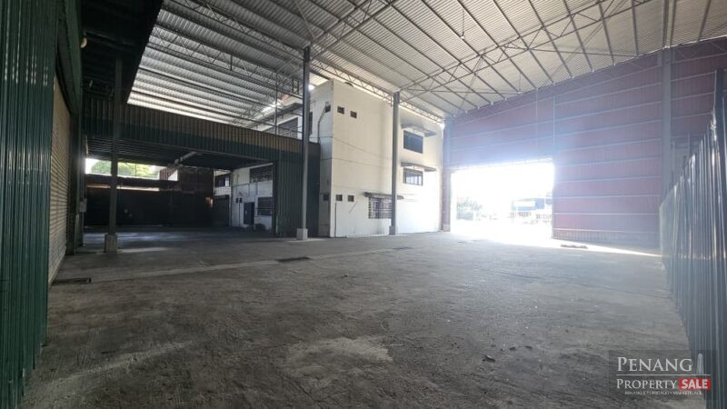 (FACING MAINROAD / BIGGER SIZE) Detached Warehouse / Factory at Bagan Lalang, Butterworth