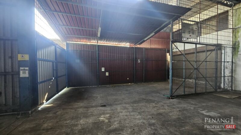 (FACING MAINROAD / BIGGER SIZE) Detached Warehouse / Factory at Bagan Lalang, Butterworth