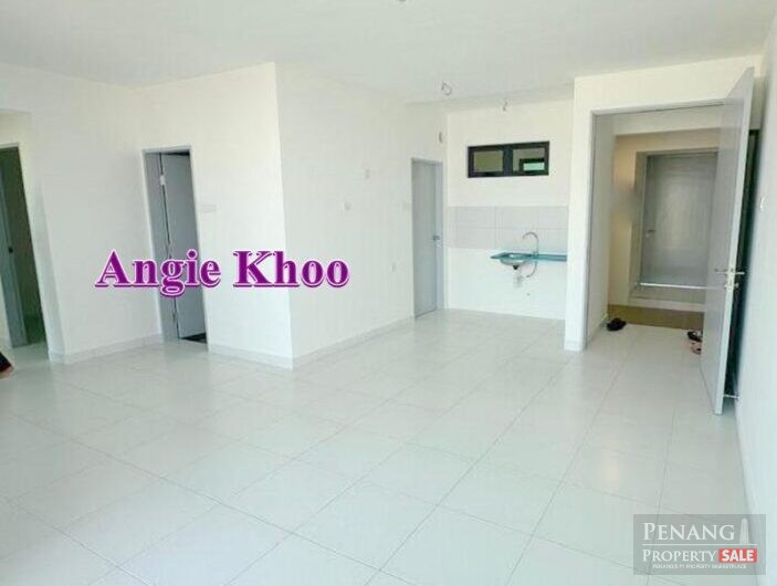 Terraces Condo in Bukit Jambul, Bayan Lepas 950sf Original 2 Car parks