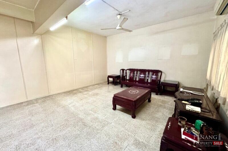 Rare Gelugor Semi-D | 5,100 sqft Land | Huge Compound | Taman Pulau Emas | Corner Units | Tingkat Batu Uban near to Queensbay Mall