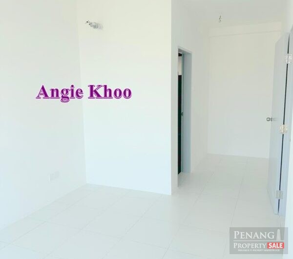 Terraces Condo in Bukit Jambul, Bayan Lepas 950sf Original 2 Car parks