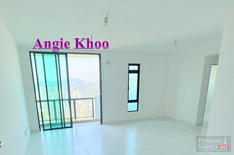 Terraces Condo in Bukit Jambul, Bayan Lepas 950sf Original 2 Car parks