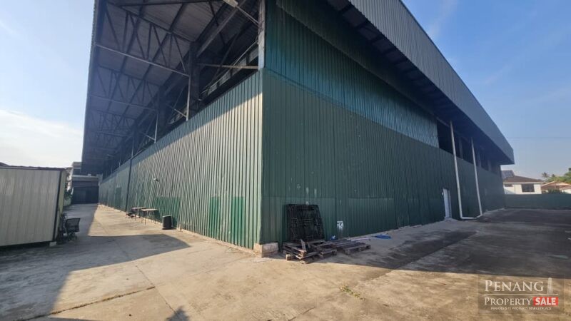 (FACING MAINROAD / BIGGER SIZE) Detached Warehouse / Factory at Bagan Lalang, Butterworth